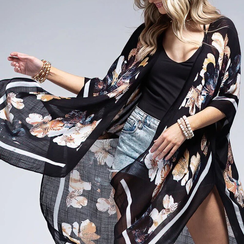 Alina Dainty Floral Print Kimono